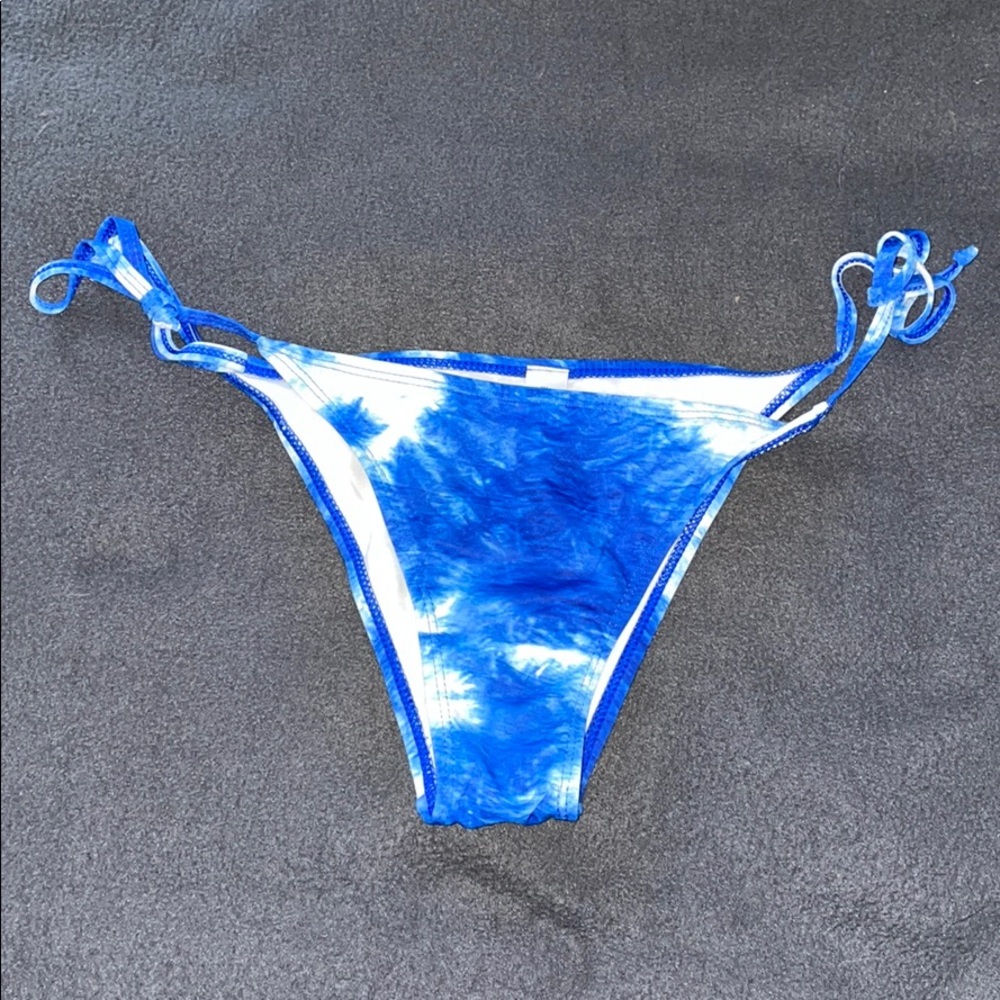 Bathing suit bottoms